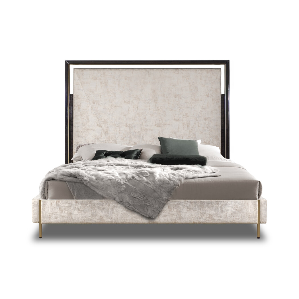 UPHOLSTERED KING SIZE BED (EU)